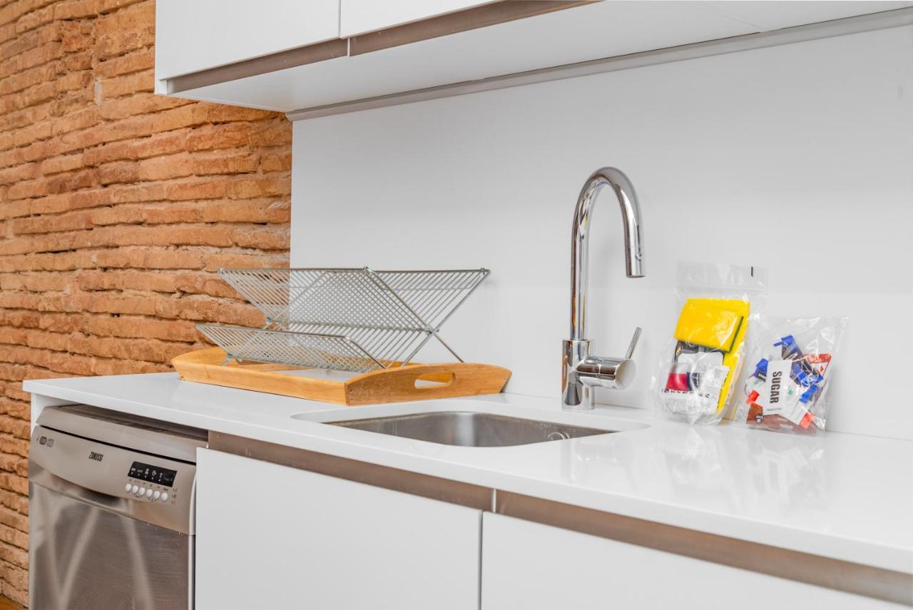 Sant Pau Ramblas Serennia Raval 3 Apartment